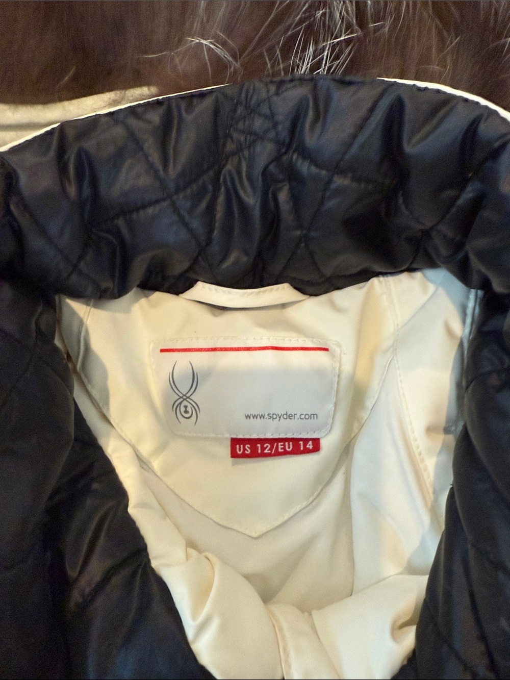 Ski jacket - Picture 6 of 8